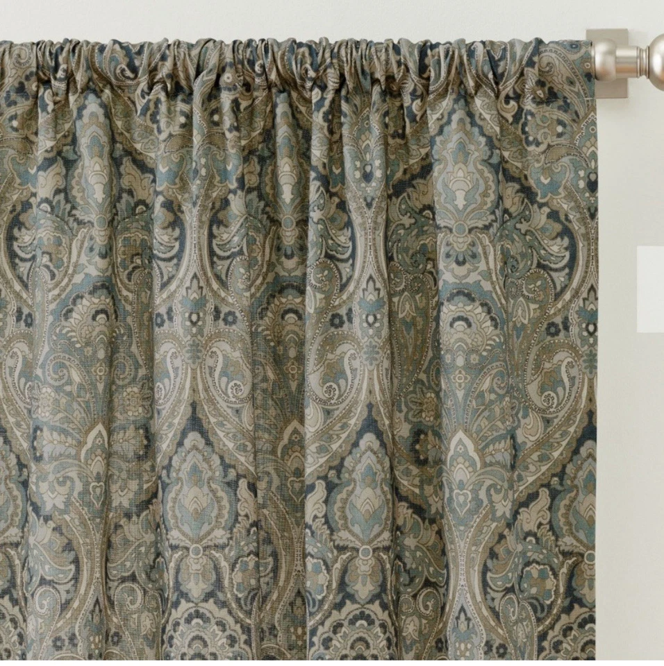 Cortinas medalhão Pottery Barn Mackenna azul 50x 96 cortinas Mckenna conjunto de 3 - Imagem 4 de 4