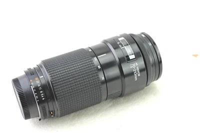 Nikon AF Nikkor 70-210mm F/ 4 FX - Bild 1 von 4