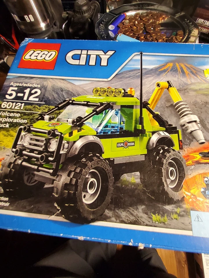 NEW LEGO CITY: Volcano Exploration Truck (60121) Sealed Retired - Image 2 of 4