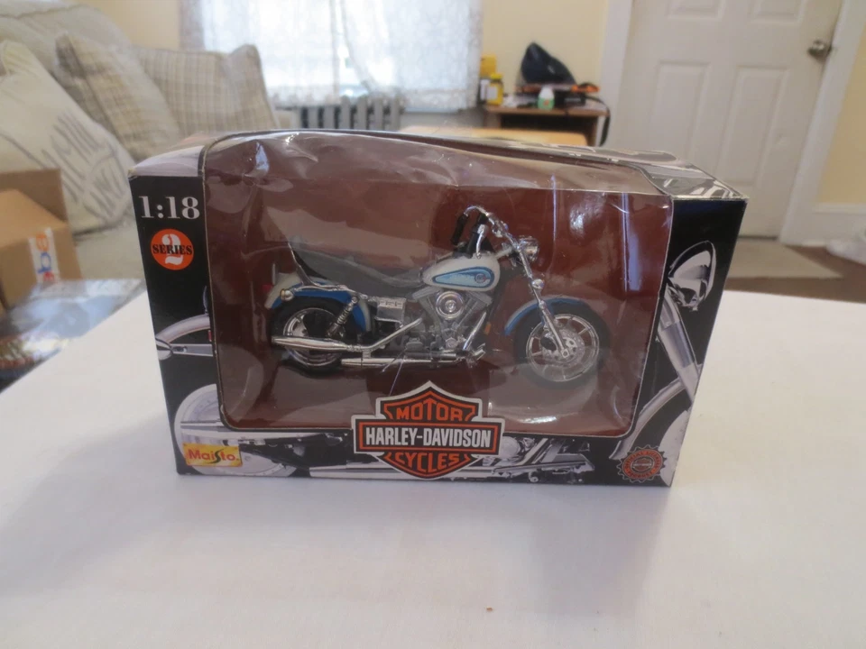 Maisto #31360 Harley-Davidson Serie #2 Modelo Motocicleta 1:18 Foto 2 de 4