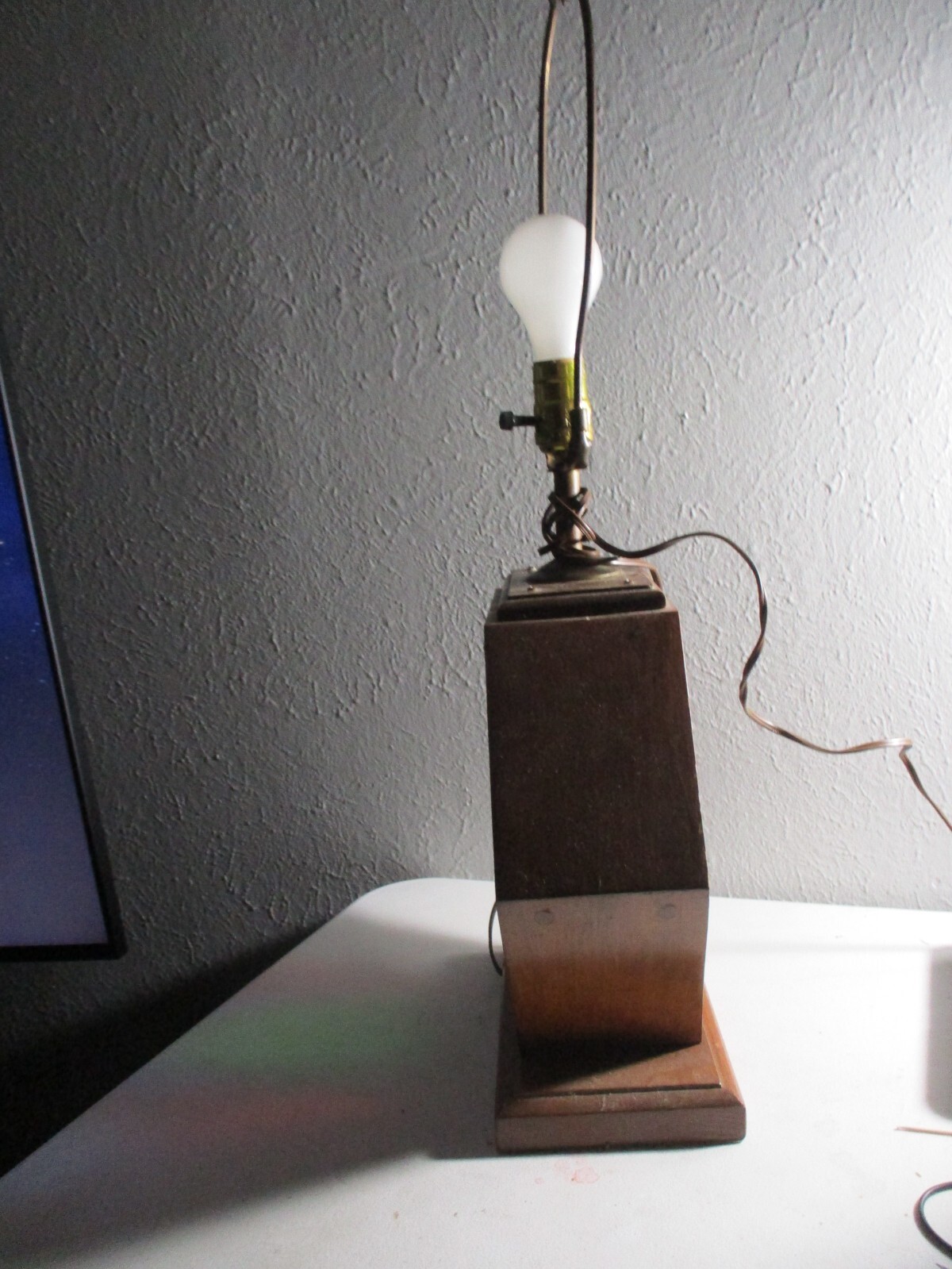 Picture 4 of 8