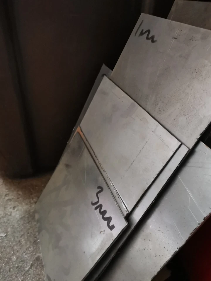 MILD STEEL SHEET METAL SQUARE PLATE PANEL 0.8/1/1.5/2/3/4/6mm THICK CUT SIZE - Image 2 of 4