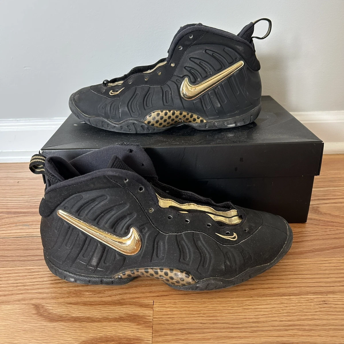 Black and sales gold posite