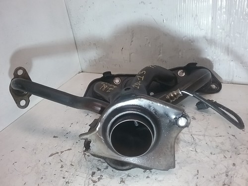 2010-2015 Toyota Prius Engine front manifol d 1.8L Hybrid ZC85 - Picture 3 of 5