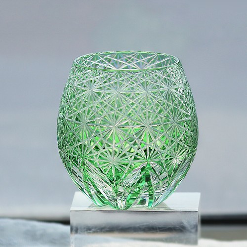 Whiskey Glass Vintage Style Carved Colored Crystal Glass Hand Cut to Green 11oz - Picture 2 of 6