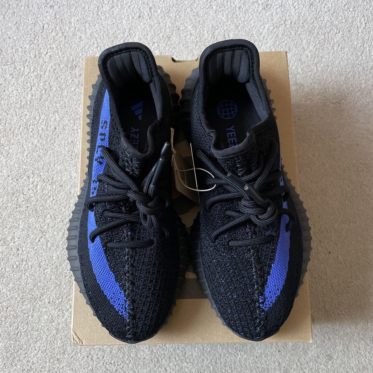 Adidas Yeezy Boost 350 V2 - 'Dazzling Blue' Black Stripe Adidas Yeezy Boost 350 V2 - 'Dazzling Blue' Black Stripe