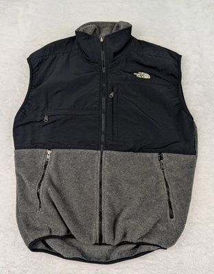 #ad Vintage North Face Denali Vest Men#x27;s L Black Gray Fleece Full Zip Made in USA $34.00