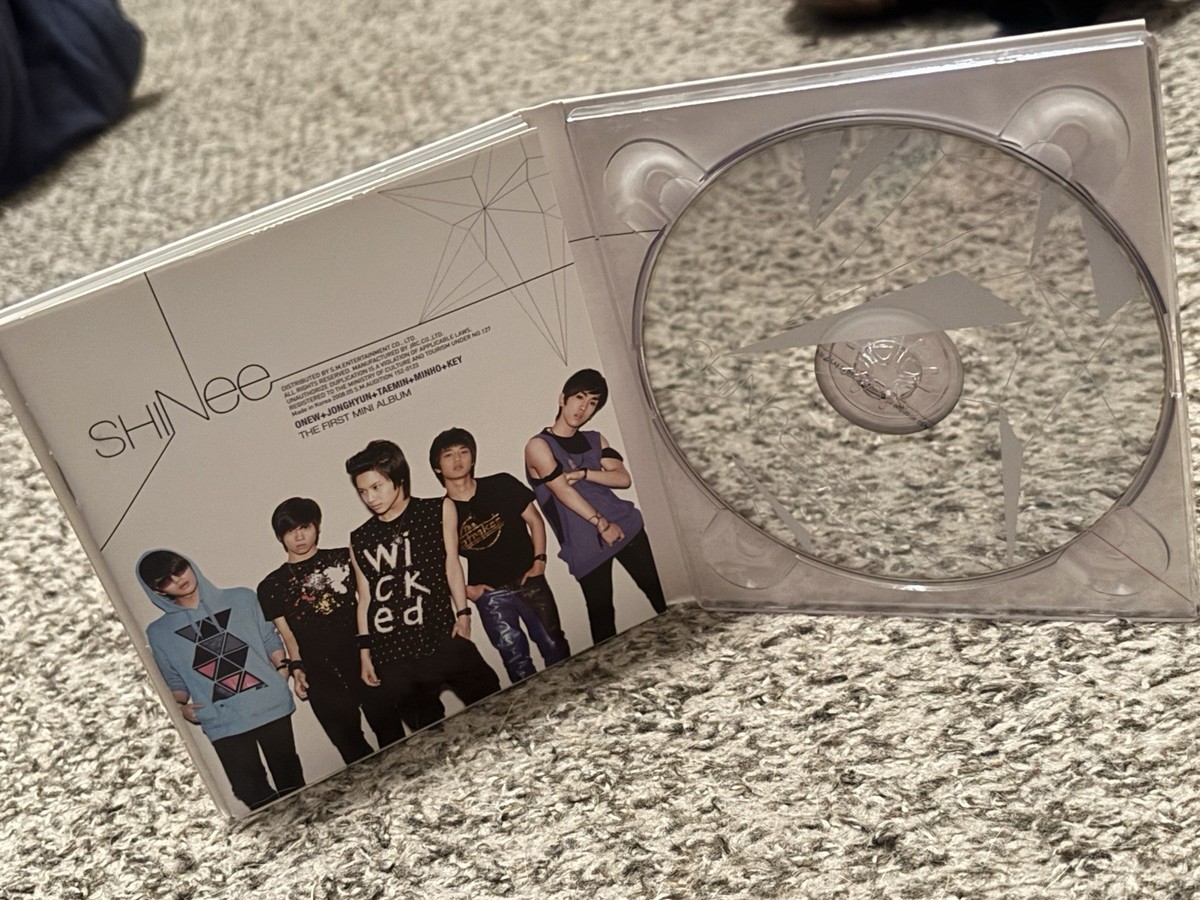 SHINee (SHINee World) 1st album + SHINee (Replay) First Mini album