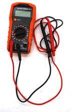 Klein Tools MM300 Digital Multimeter CAT III 600V 10A Data Hold w/ Test Leads