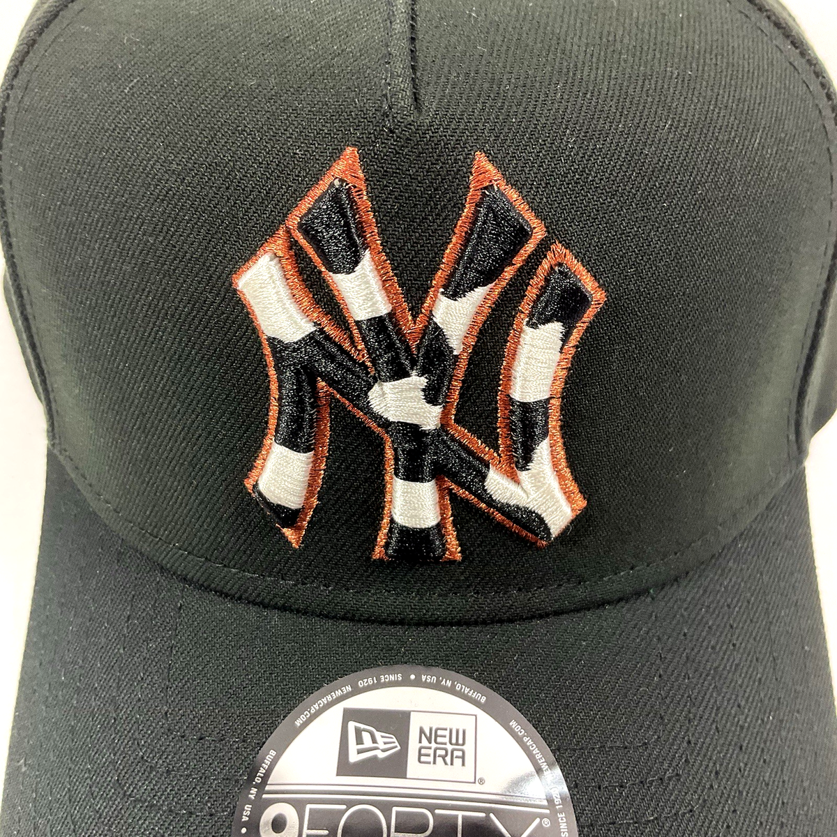 New Era New York Yankees Hat Club Cowhide Cattle Pack A-Frame