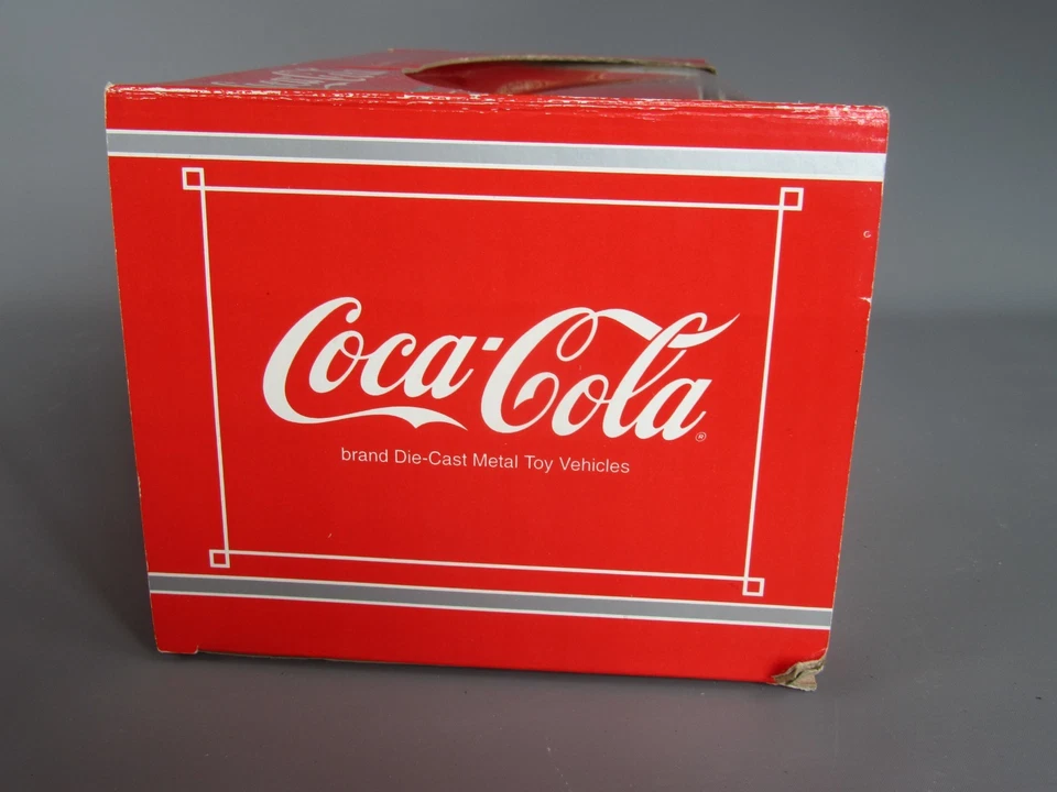 C450 Solido 9508 Boite Vide Coca Cola 1:18 pour VW Combi TI Volkswagen 1966 - Photo 3/4