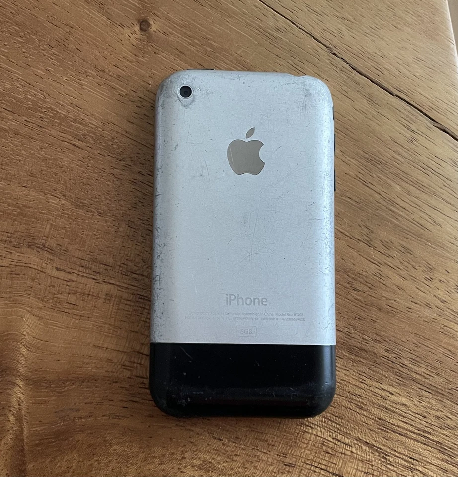Apple iPhone 2G 1st Generation 8gb A1203 Gray 2843 - Immagine 2 di 4