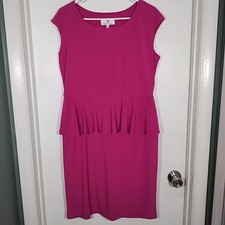Ronni Nicole Women's 12 Pink/Purple Sheath Dress Sleeveless Ruffle Knee Length 