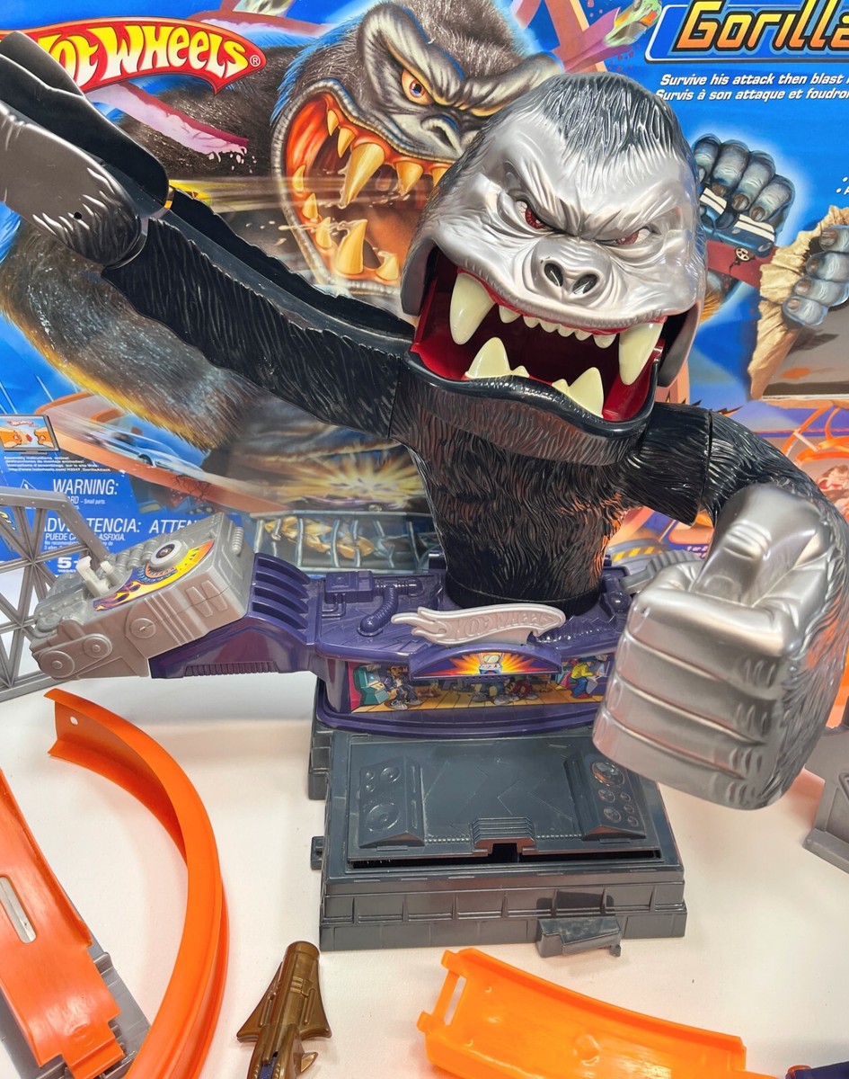 Hot Wheels Gorilla Attack Race Track Set not complete