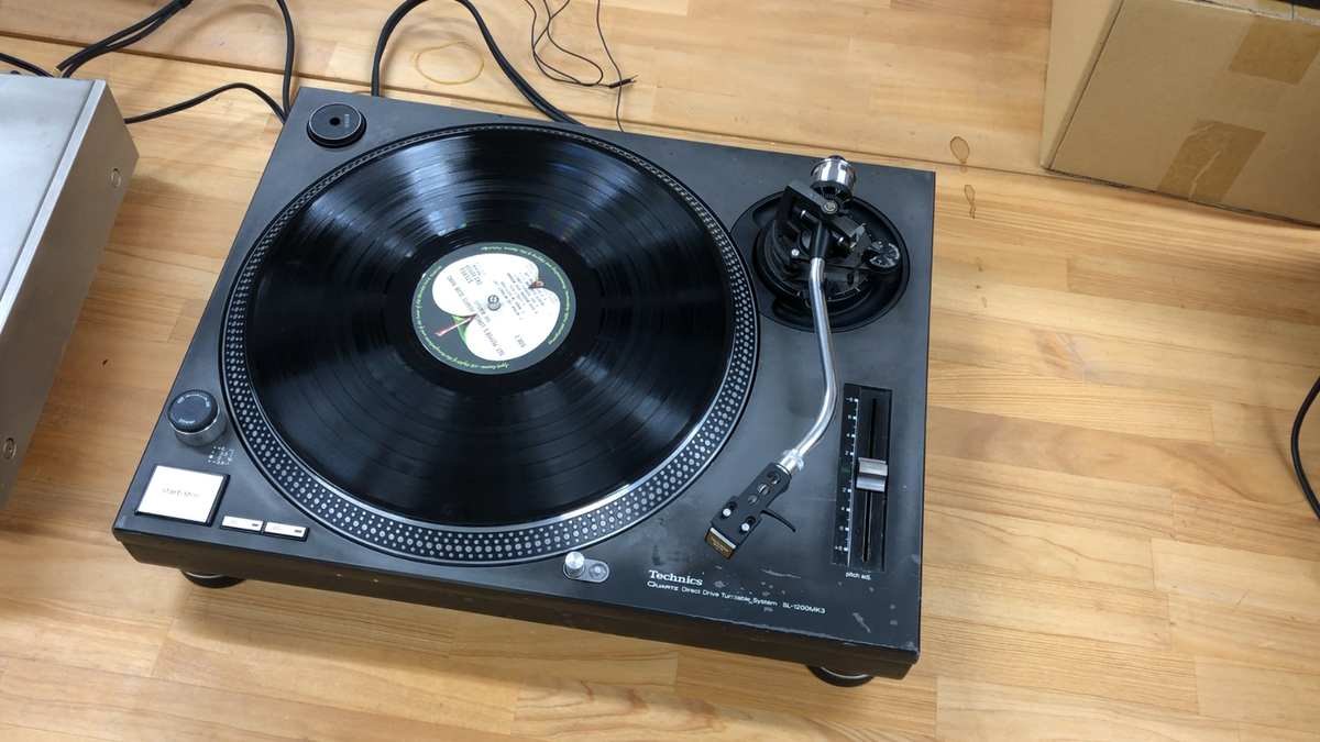 Technics SL-1200 MK3 Black Direct Drive DJ Turntable Japan Technics SL-1200 MK3 Black Direct Drive DJ Turntable Japan