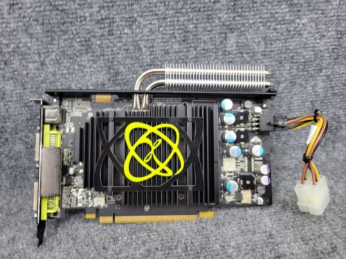 XFX Nvidia GeForce 7950 GT 570Mhz 512MB Graphics Card (PV-T71J-YHE9) - Picture 1 of 6