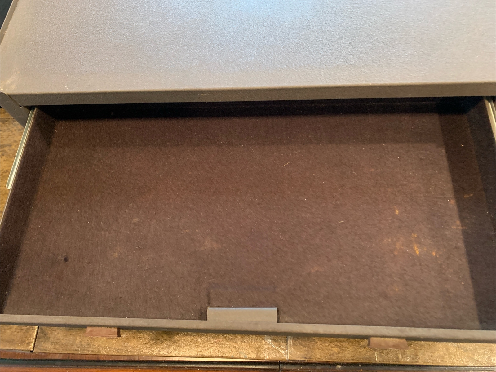 EXCELLENT Kennedy 2 Drawer Machinist Riser Tool box Chest MC 22 With