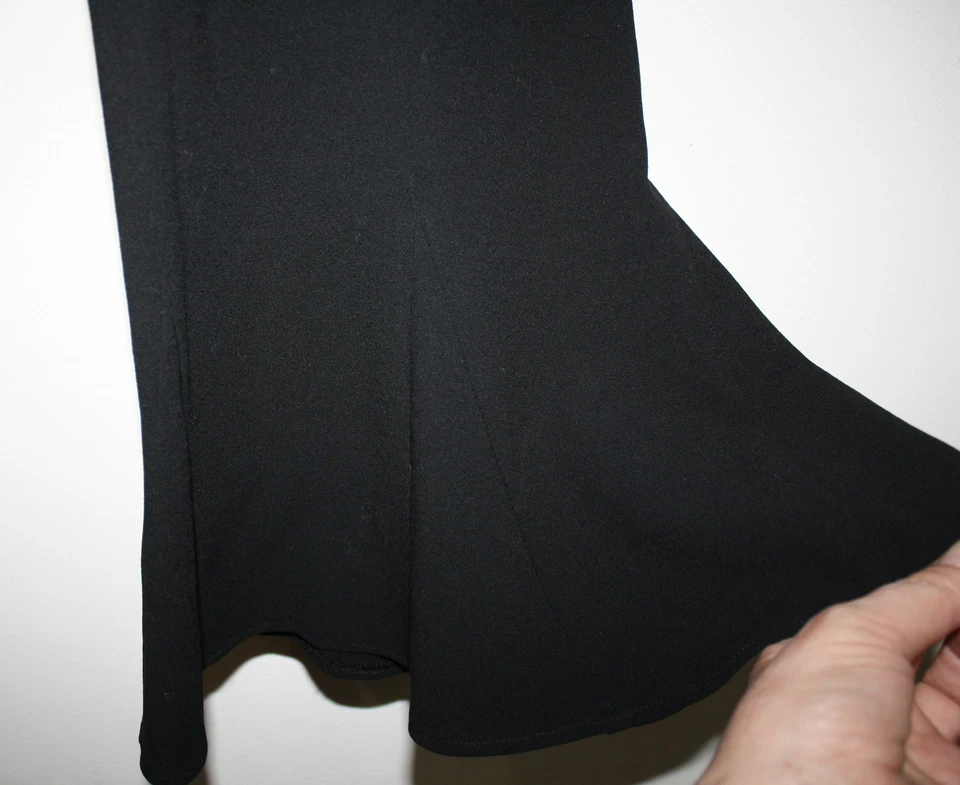 ESCADA Black Wool Pant Suit Flared Spanish Legs Floral Collar 34 38 XS S 2 4 6 8 - Image 3 of 4