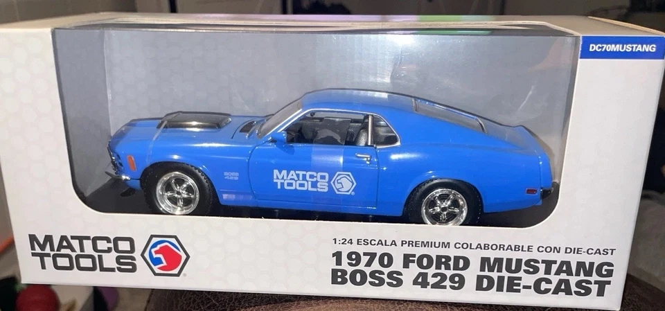 1970 Ford Mustang Boss 429 Light Blue 1/24 Diecast  - Image 2 of 4