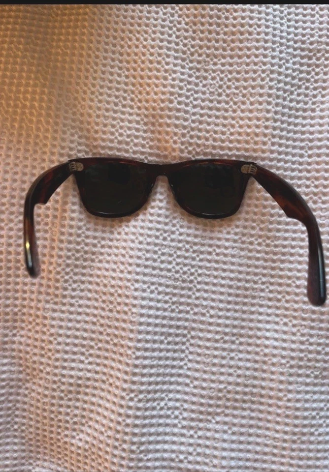 B&L Ray Ban Wayfarer BL5024 Tortoise Shell Sunglasses Vintage, photo 2 of 5
