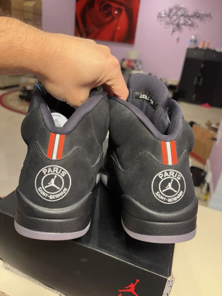 Talla 10 - Paris Saint-Germain x Air Jordan 5 Retro Negro Limpio🔥 Foto 4 de 4