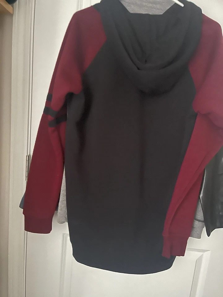 Sudadera Zine Borgoña Y Negra Para Hombre Talla M Patinador Ropa de Calle Foto 4 de 4