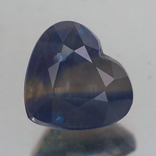 1.38CT GORGEOUS VVS UNHEATED HEART BI COLOR BLUE & YELLOW SAPPHIRE - Picture 1 of 3