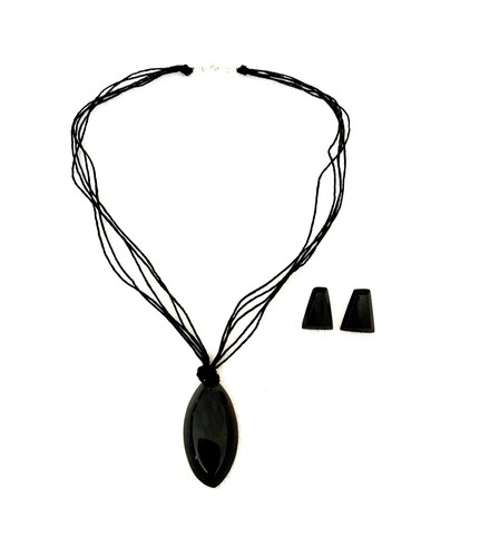 Handmade Black Horn Pendant Necklace 