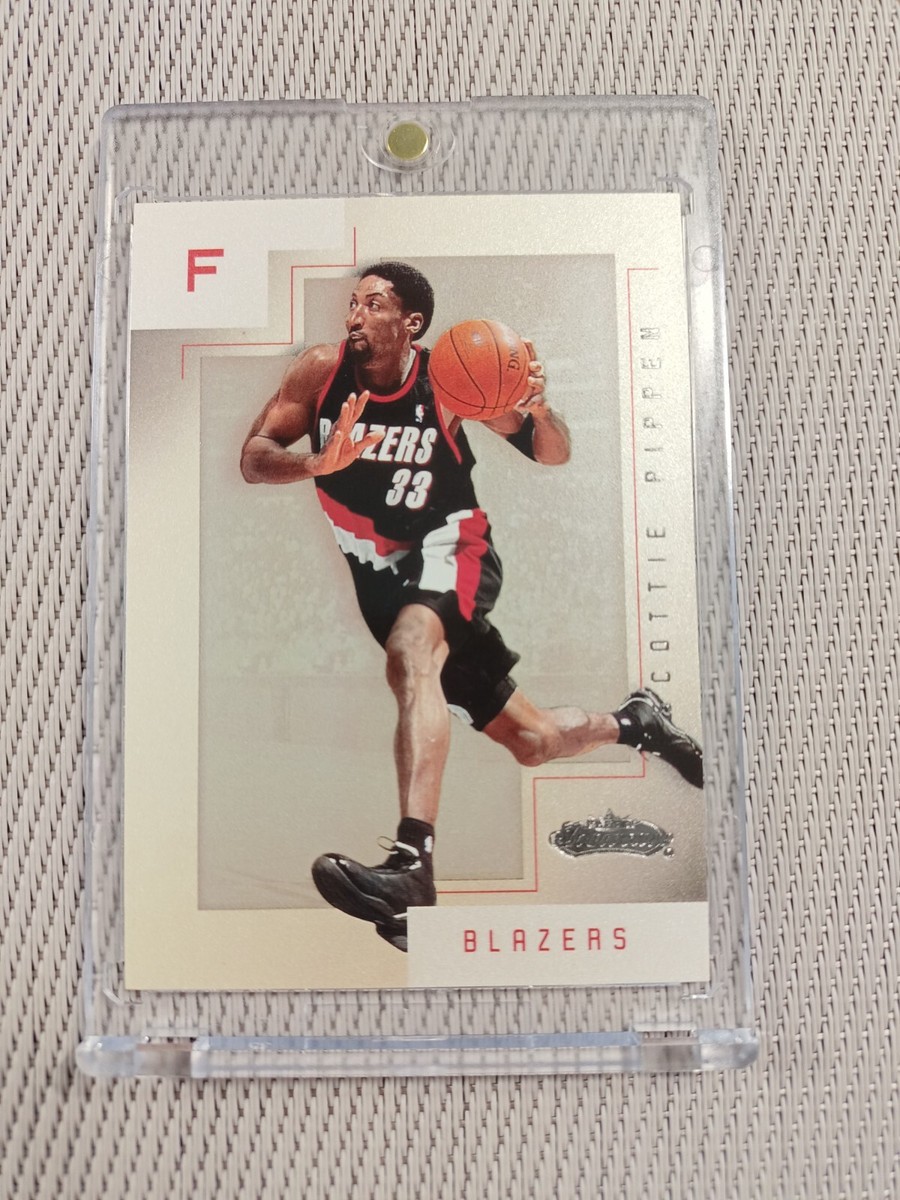 2001-02 FLEER SHOWCASE LEGACY COLLECTION SCOTTIE PIPPEN BASE 