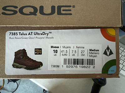 Vasque Women's Talus AT Ultradry Hiking Boots (Rum Raisin/Green