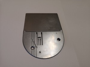 Stichplatte für  Nähmaschinen PFAFF 204