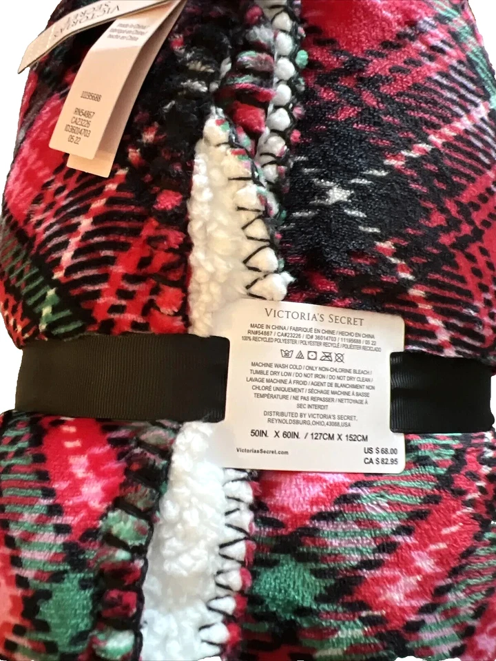 Victoria's Secret VS Sherpa Manta Roja a Cuadros Nueva 60" X 50" Foto 3 de 4