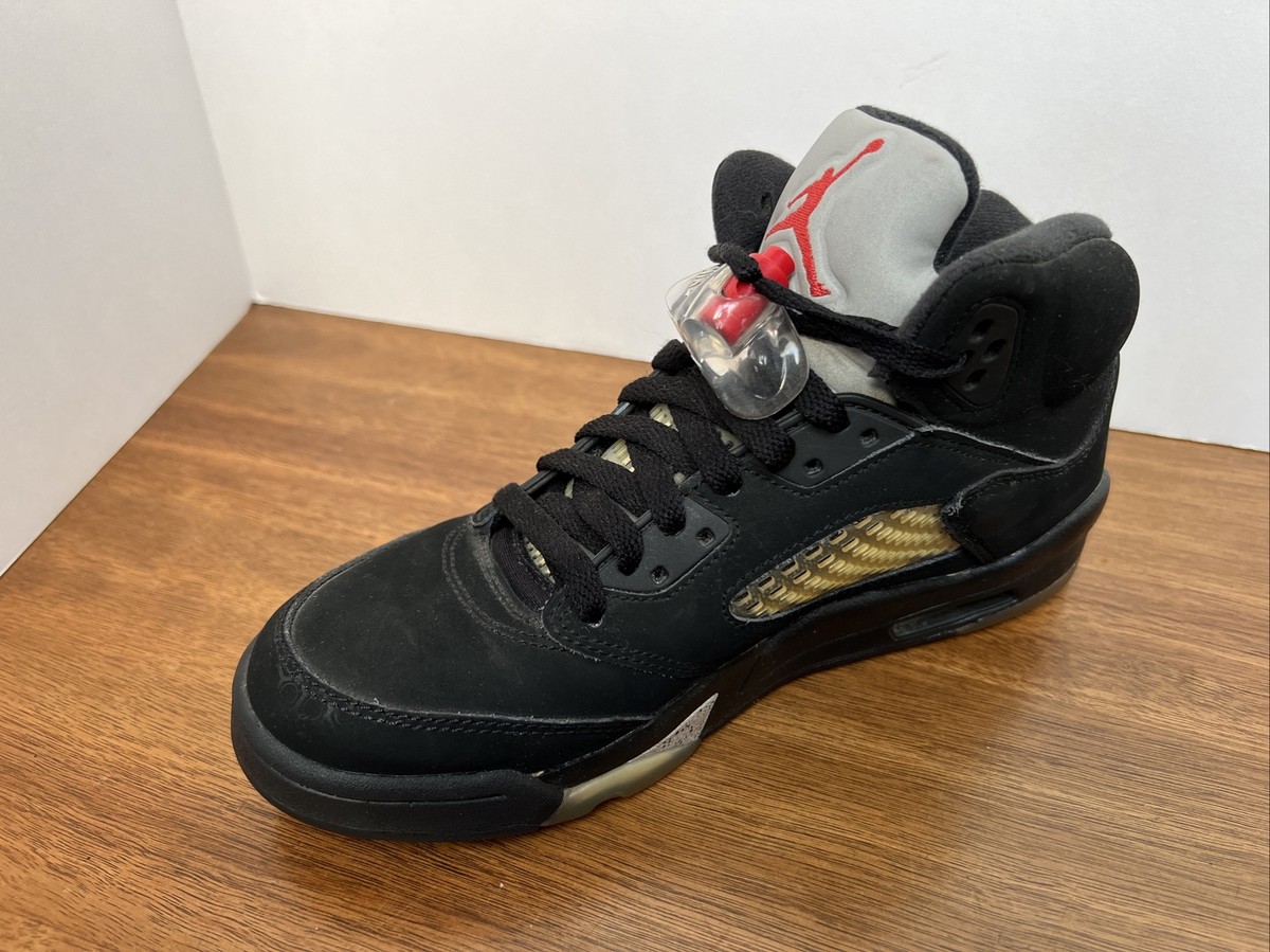 Size 5.5Y - Jordan 5 OG Mid Metallic Silver - 845036 003 Size 5.5Y - Jordan 5 OG Mid Metallic Silver - 845036 003