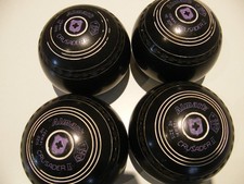 Almark crusader II lawn bowls set of 4 size 2 heavy