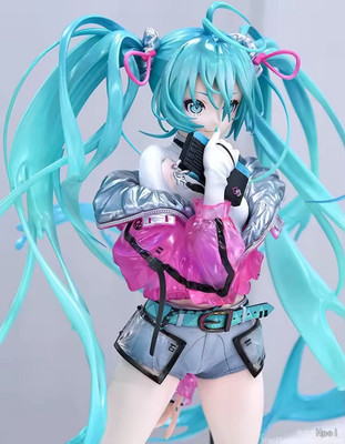 22cm Hatsune Miku Anime Figure Hatsune Miku with SOLWA New In Box
