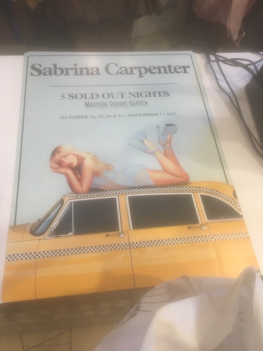 2025 Sabrina Carpenter Short N' Sweet Tour Concert MSG NYC POSTER