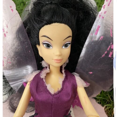 VIDIA FEE PUPPE (TINKERBELL FEEN) GEKLEIDET MIT FUNKTIONIERENDEN FLÜGELN DISNEY TLC - Bild 2 von 6