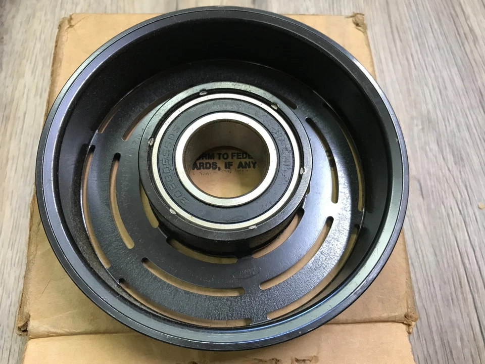 2001-2004 FORD MUSTANG NOS MOTORCRAFT ШКИВ КОМПРЕССОРА КОНДИЦИОНЕРА F2OY-19D784-A - Изображение 3 из 3