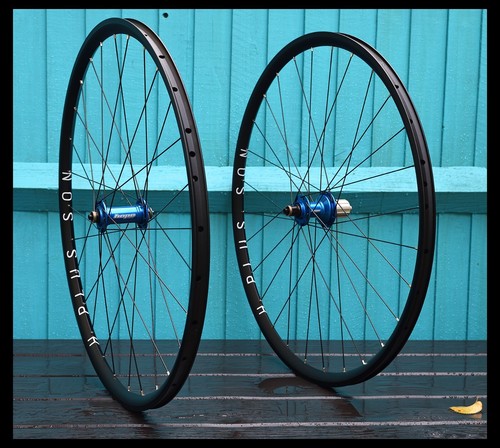 HANDBUILT wheels Hope RS4 hubs all colours H + SON Archetype rims Sapim Race - Picture 5 of 6