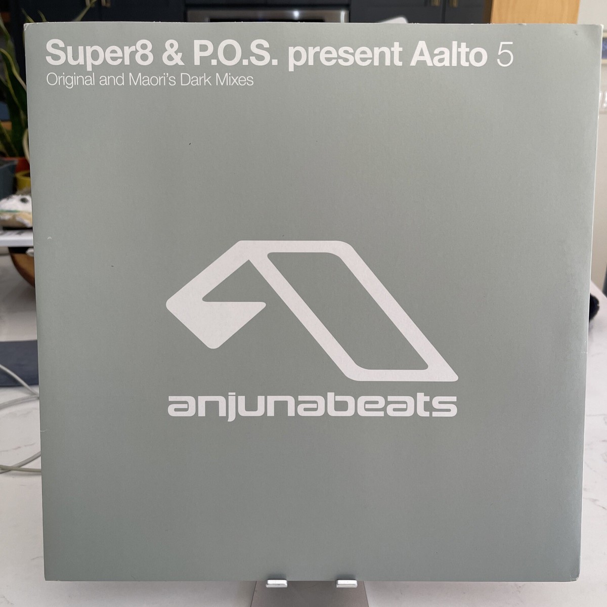 洋楽 Super8 & Tab - Suru 12\"Vinyl Anjunabeats Super8 & Tab - Suru. Anjuna Music Store.