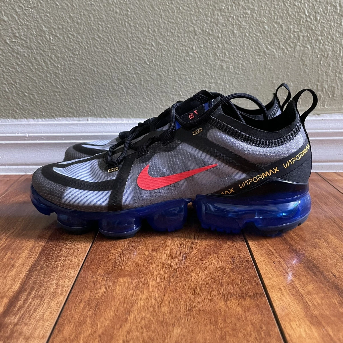 Nike Air Vapormax 2019 Black Hyper Blue Crimson AR6631 008 Men s Size 6.5