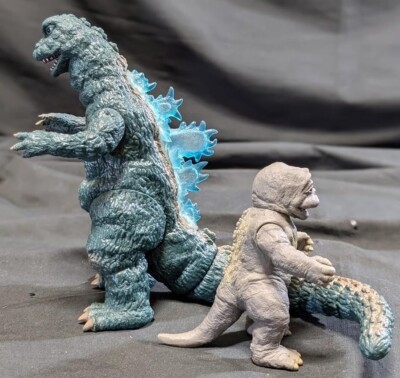 Godzilla & Minilla 