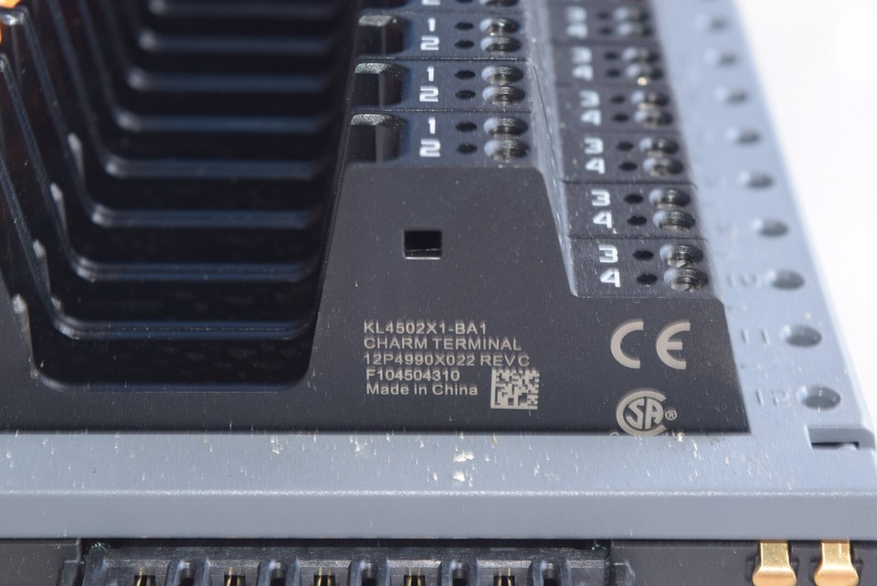 EMERSON DeltaV KL4502X1-KA1 Piastra Base CHARM Con Etichetta Identificativa – 12P5568