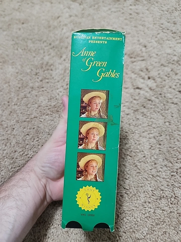 Anne of Green Gables (VHS, 2 Tape Set) Works Megan Follows Colleen Dewhurst - Image 2 of 4