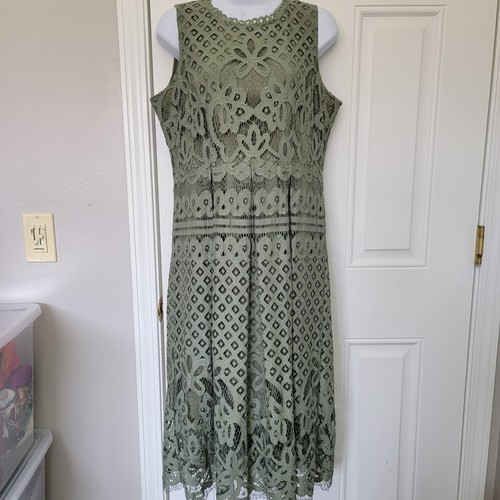 Vellsar Sage Green All Over Lace Lined Sleeveless Dress Cocktail Party Size L