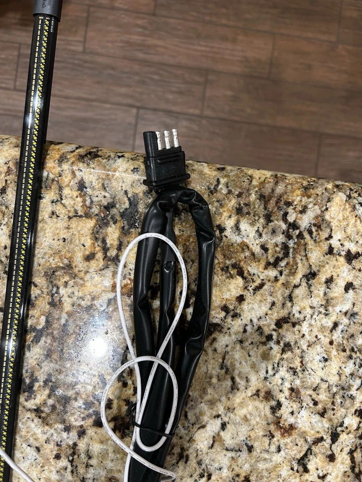 Putco Blade 60" LED Puerta Trasera Barra de Luz Rojo/Blanco Foto 3 de 4