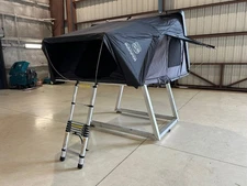 iKamper Skytop 3.0 roof top tent