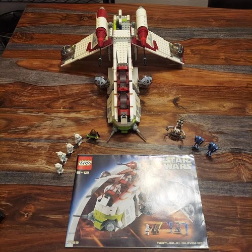 LEGO Star Wars: Republic Gunship (7163), Used+Manual, Wear/Tear from Play