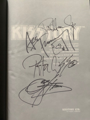 KISS 直筆サイン入り限定本　KISSTORY KISS キッス・メンバー直筆サイン入り 限定写真集 KISSTORY