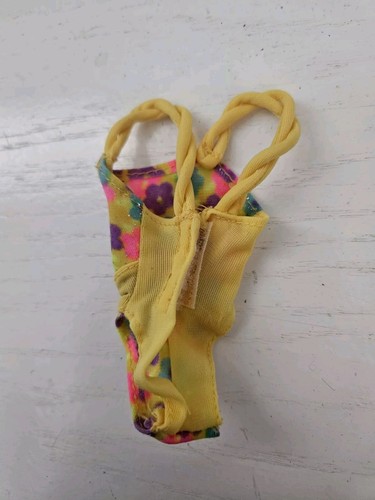 Barbie 1992 Glitter Beach Teresa Yellow Floral Swimsuit Vintage - Picture 2 of 3